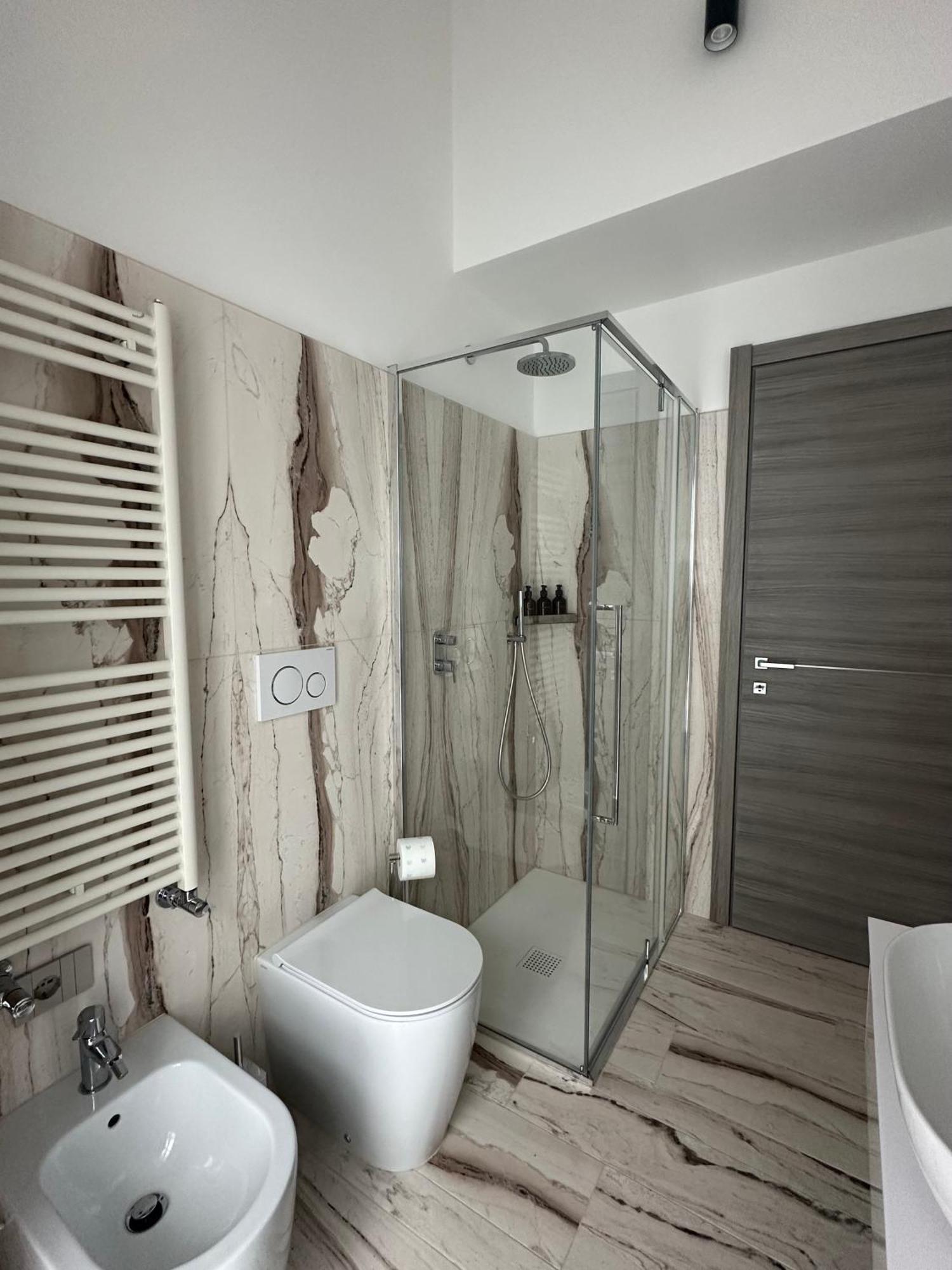 Brionaloft Appartement Domodossola Buitenkant foto